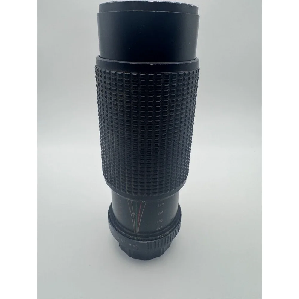 Aetna Rokunar MC Auto Zoom Lens 120-300mm f/5.6 Vintage Telephoto with Pouch
